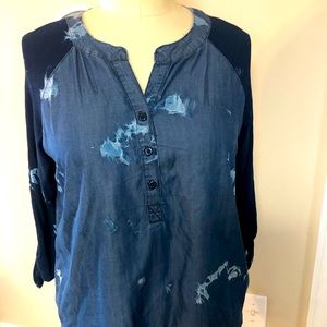 Chelsea and Theodore denim blue top 1X